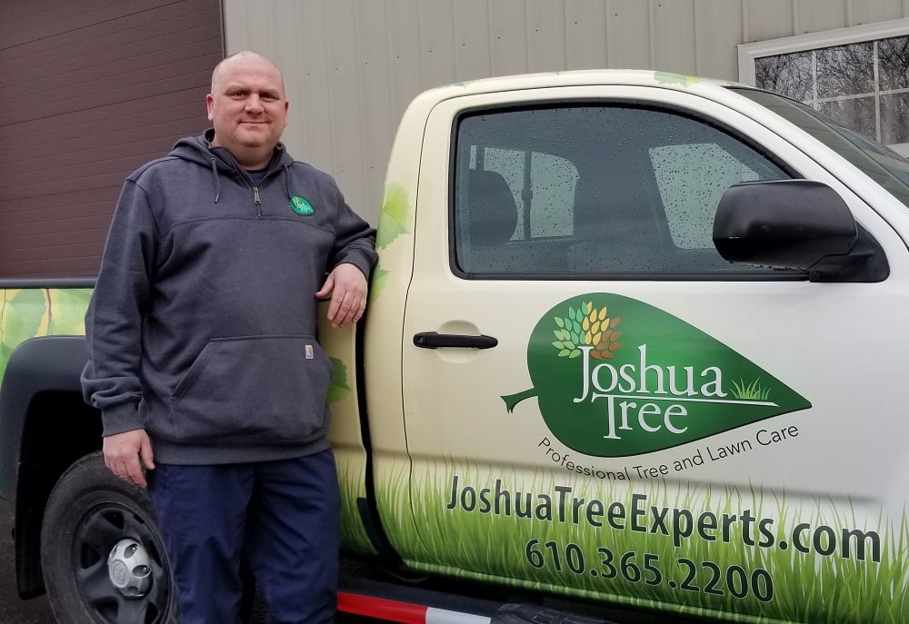 Joshua Tree pest control expert Brian Gillette