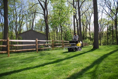 lawn weed spraying near neighbors yard